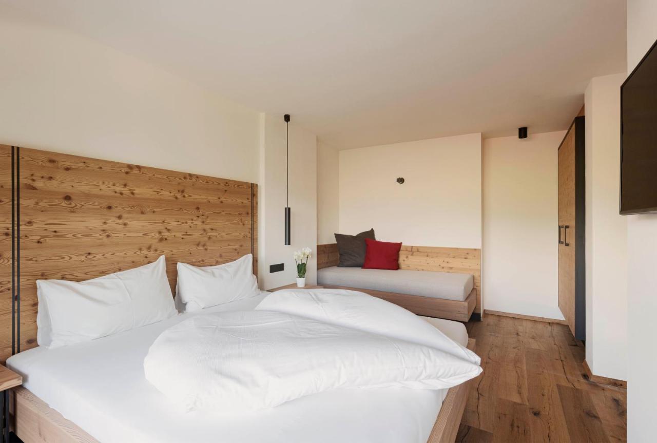 Wanderhotel Teiserhof Funes  Exterior foto